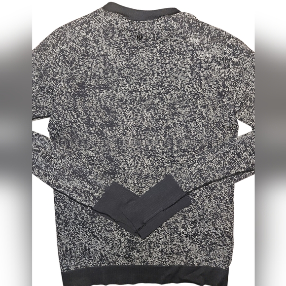 Lululemon Swiftly Breath Long Sleeve Size 6 (S) - Picture 3 of 6